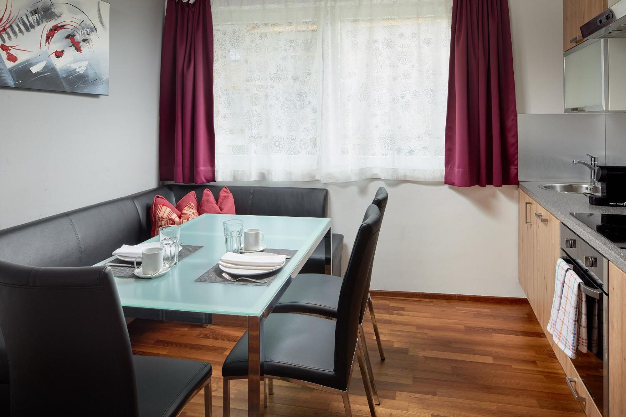 Apartment Sonnblick Kaprun, Salzburg - Including Summer Card المظهر الخارجي الصورة