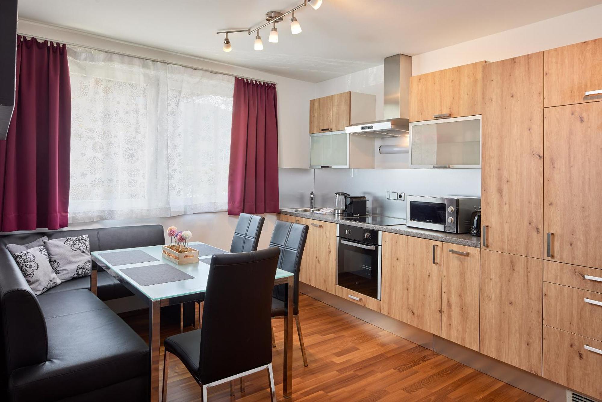 Apartment Sonnblick Kaprun, Salzburg - Including Summer Card المظهر الخارجي الصورة