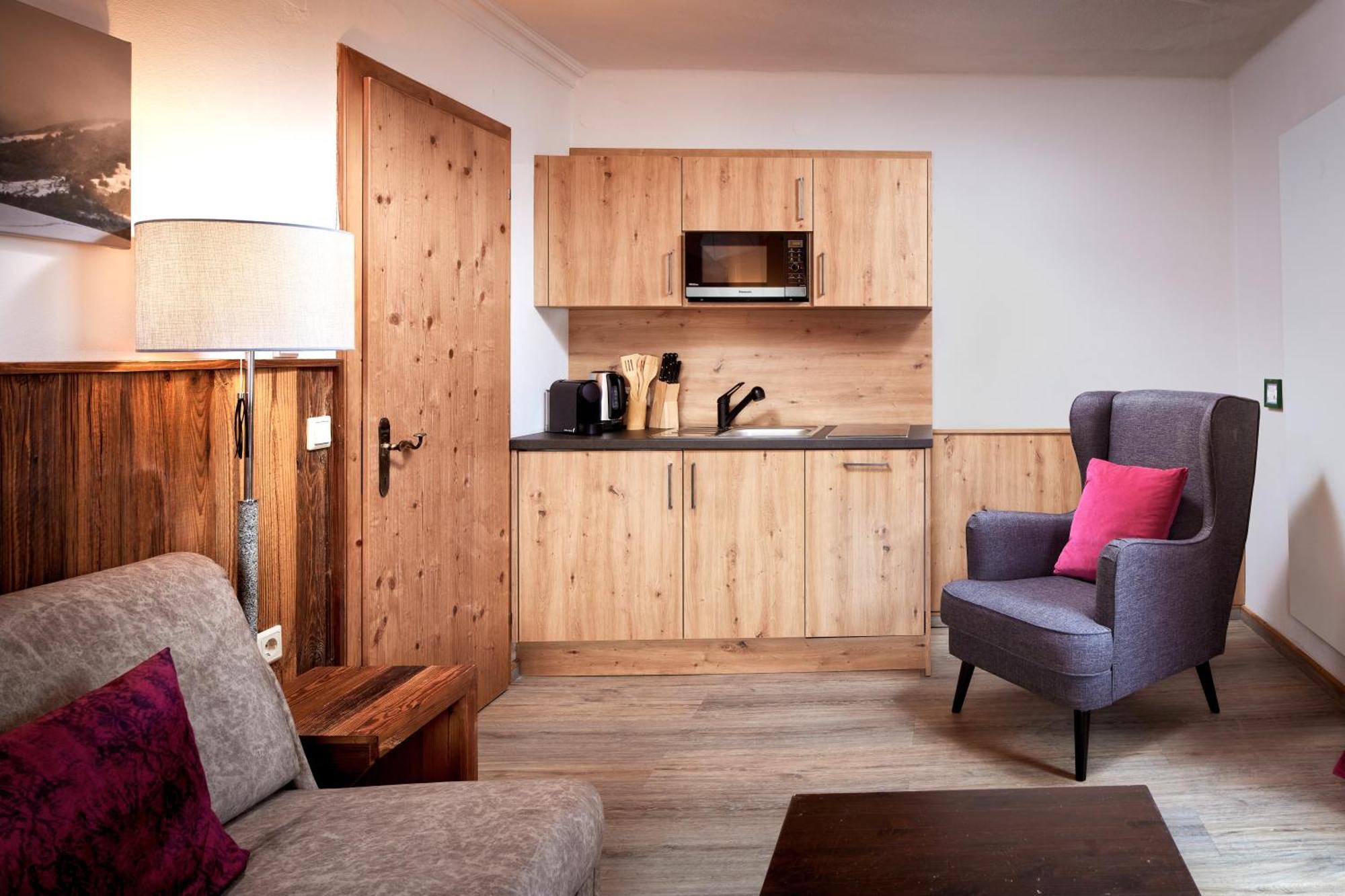 Apartment Sonnblick Kaprun, Salzburg - Including Summer Card المظهر الخارجي الصورة