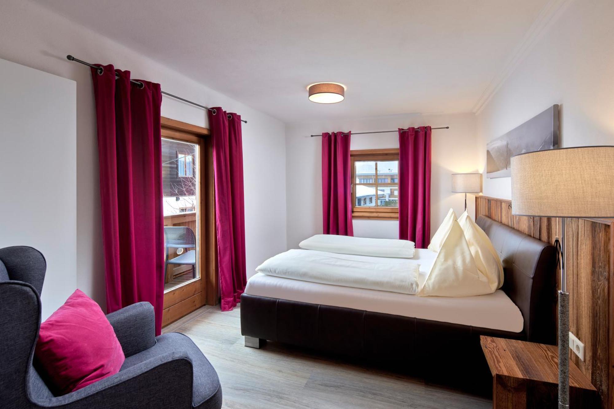 Apartment Sonnblick Kaprun, Salzburg - Including Summer Card المظهر الخارجي الصورة