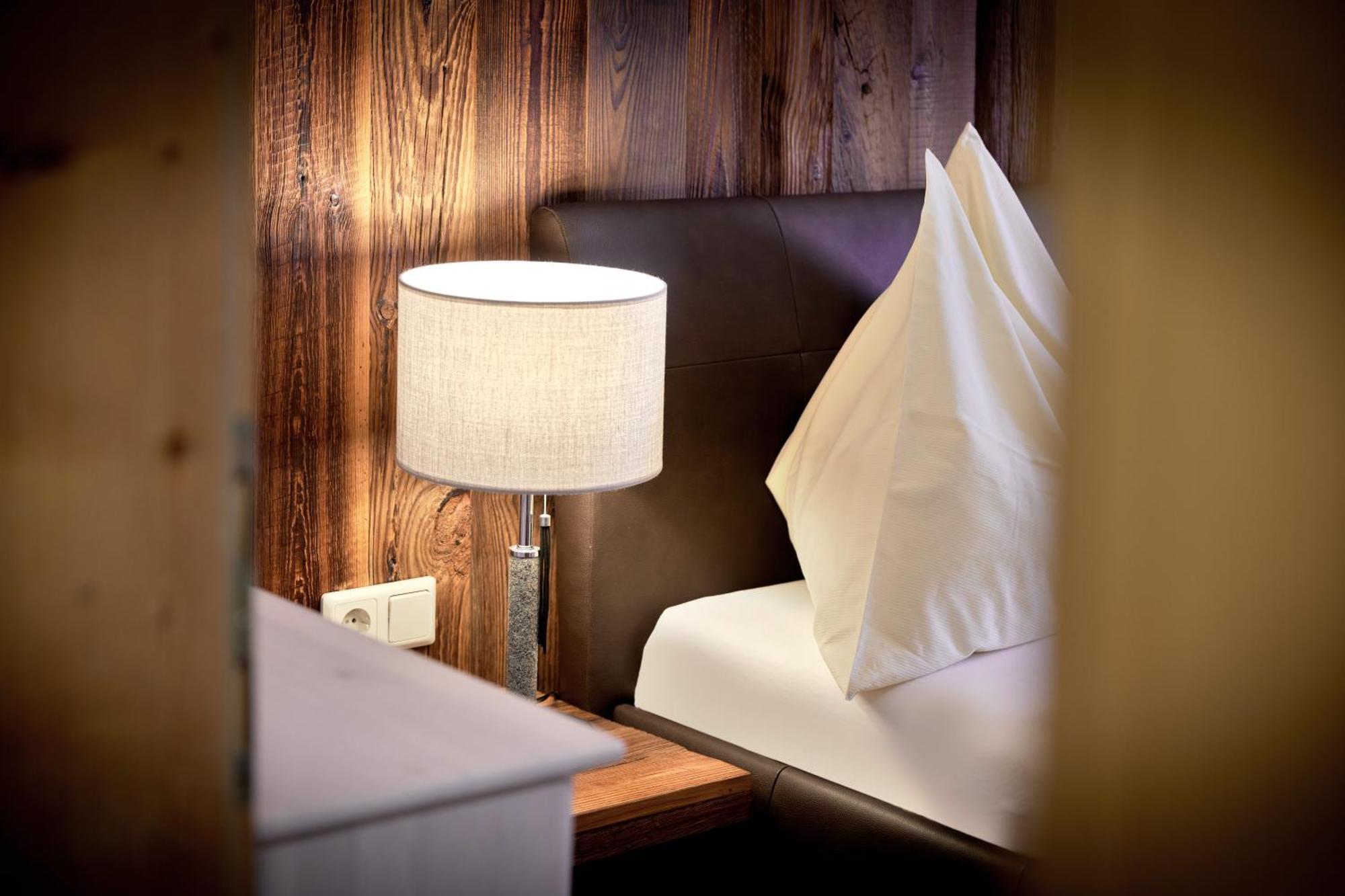 Apartment Sonnblick Kaprun, Salzburg - Including Summer Card المظهر الخارجي الصورة